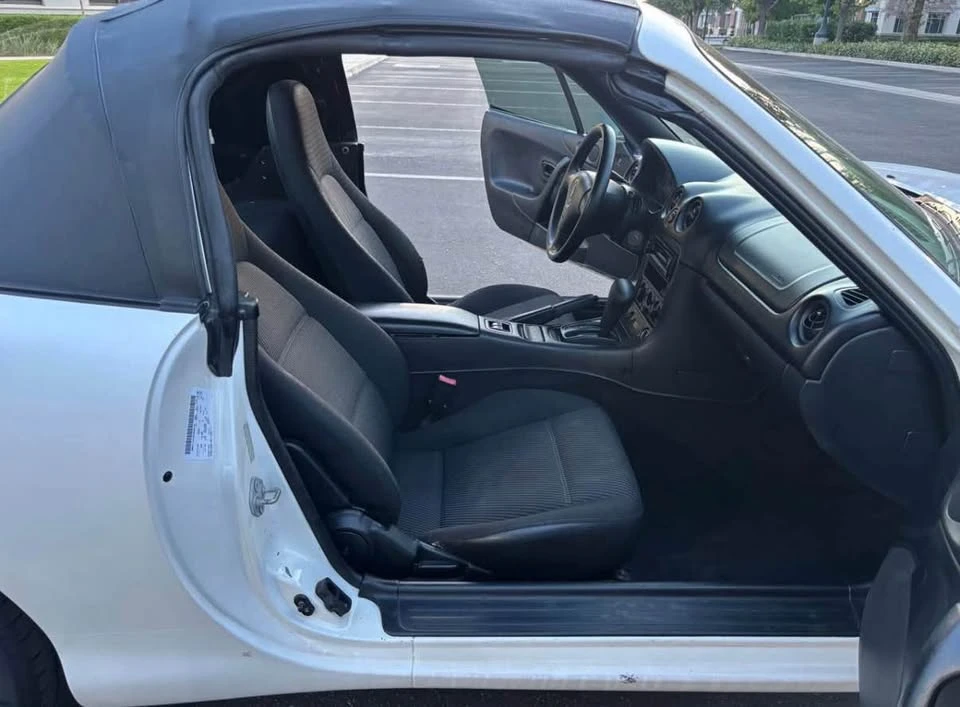 1999 Mazda NB MX-5 Miata - Image 12 of 17