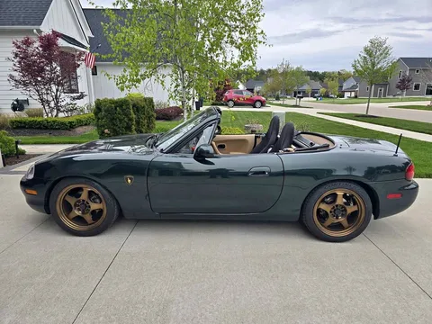 1999 Mazda MX-5 Miata Convertible