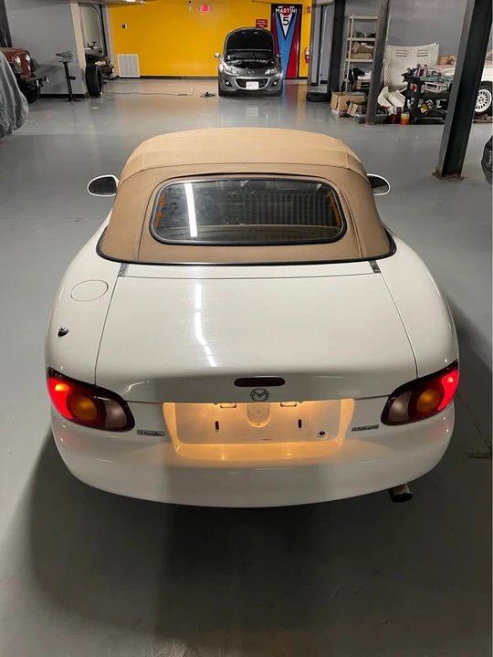 1999 Mazda NB MX-5 Miata - Image 3 of 14