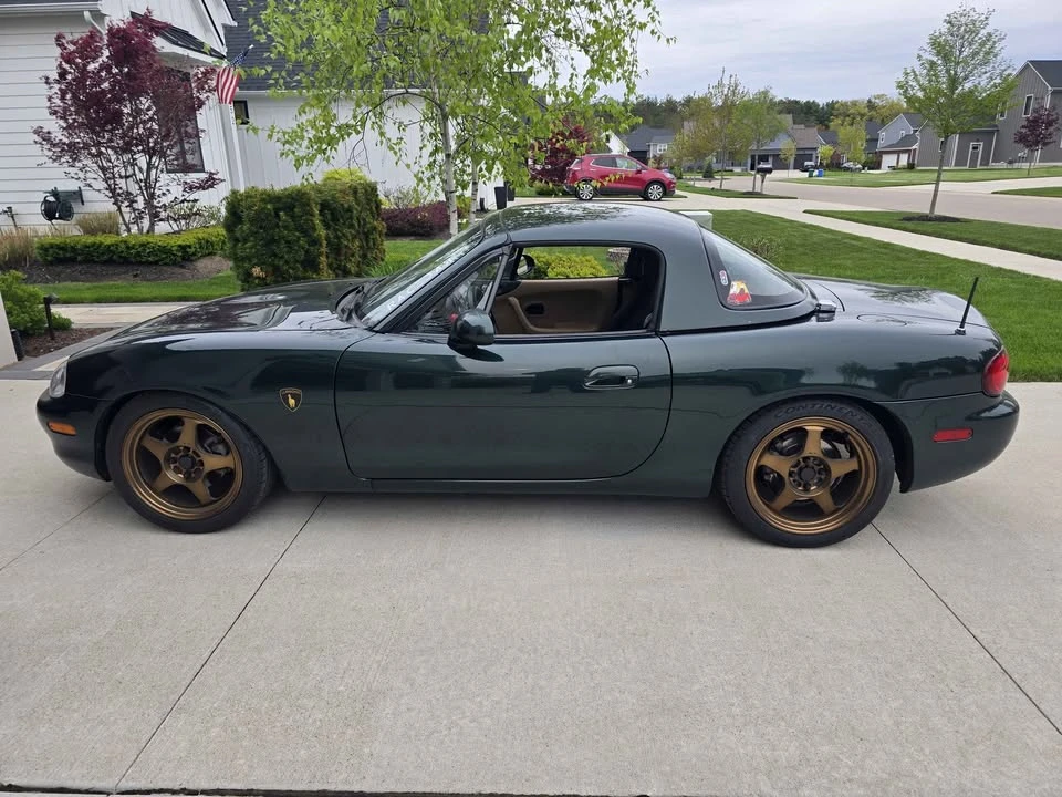 1999 Mazda NB MX-5 Miata - Image 9 of 10