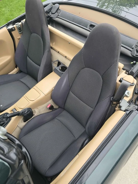 1999 Mazda NB MX-5 Miata - Image 6 of 10