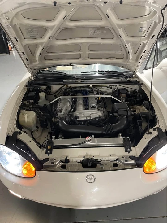 1999 Mazda NB MX-5 Miata - Image 8 of 14