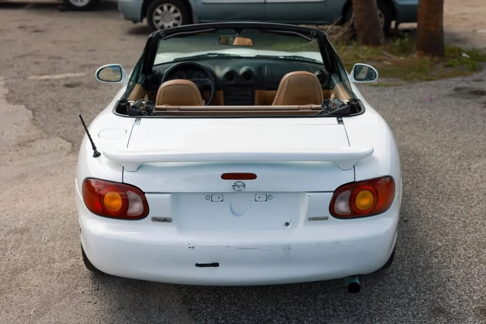 1999 Mazda NB MX-5 Miata - Image 6 of 20
