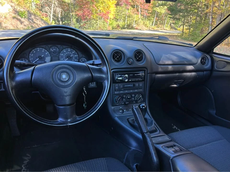 1999 Mazda NB MX-5 Miata - Image 14 of 20