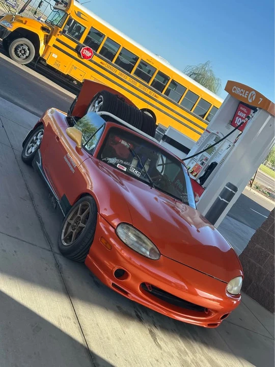 1999 Mazda NB MX-5 Miata - Image 10 of 12