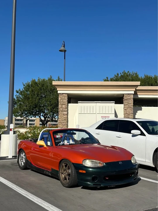 1999 Mazda NB MX-5 Miata - Image 11 of 12