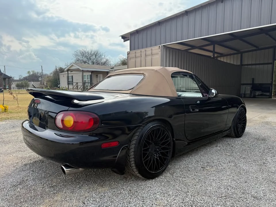 1999 Mazda NB MX-5 Miata - Image 4 of 8