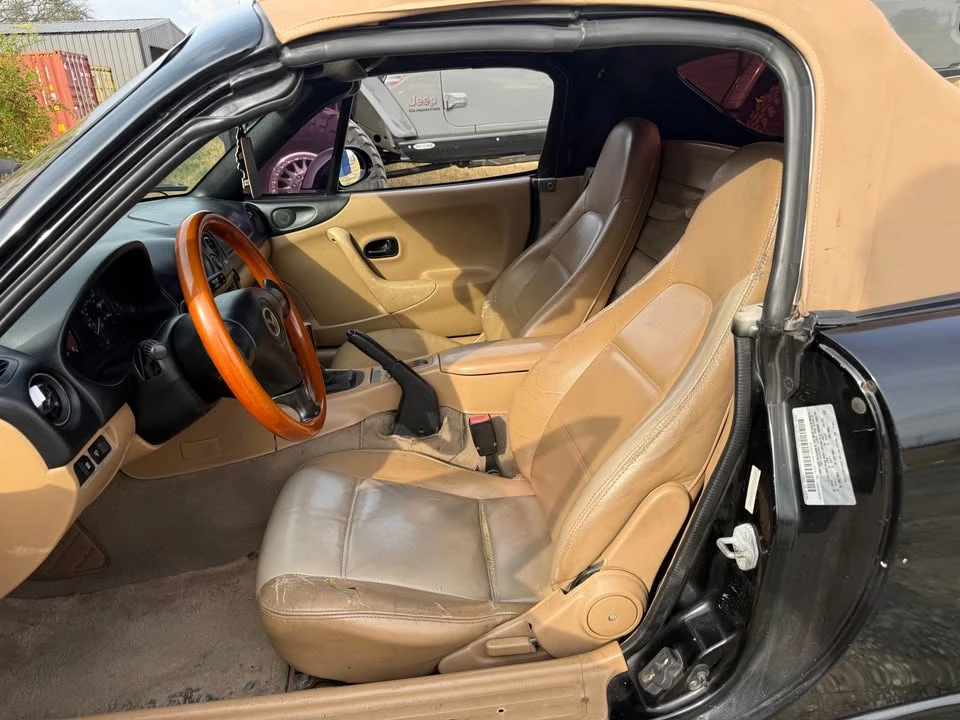 1999 Mazda NB MX-5 Miata - Image 8 of 8