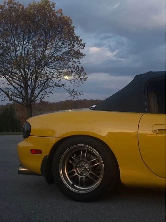 1999 Mazda NB MX-5 Miata - Image 4 of 4
