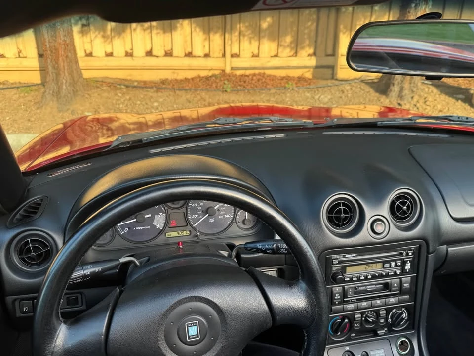 1999 Mazda NB MX-5 Miata - Image 16 of 18