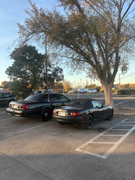 1999 Mazda NB MX-5 Miata - Image 4 of 4