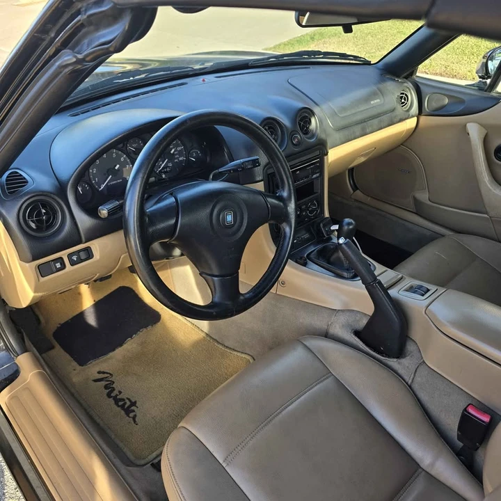 1999 Mazda NB MX-5 Miata - Image 5 of 10
