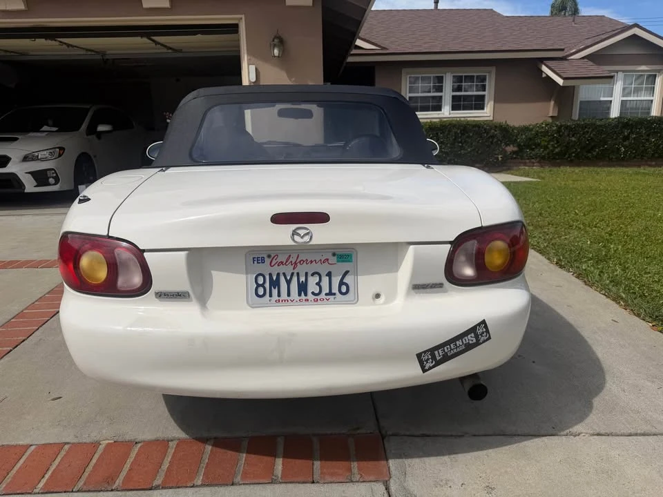 1999 Mazda NB MX-5 Miata - Image 3 of 8