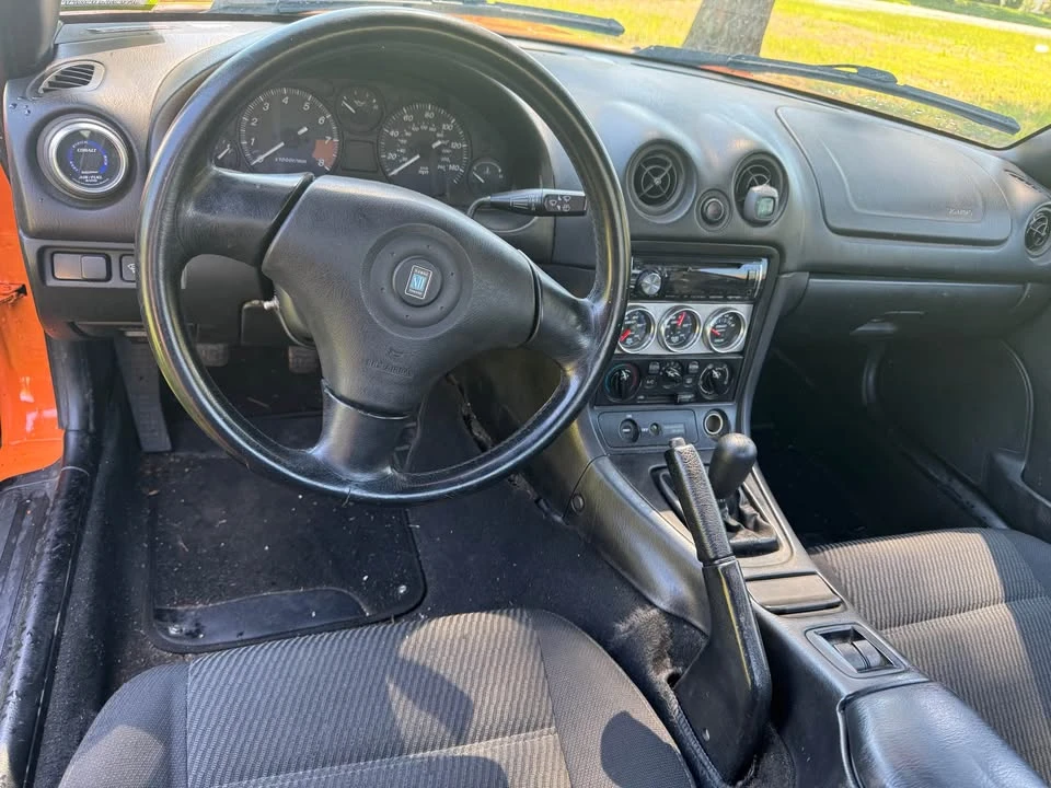 1999 Mazda NB MX-5 Miata - Image 16 of 21
