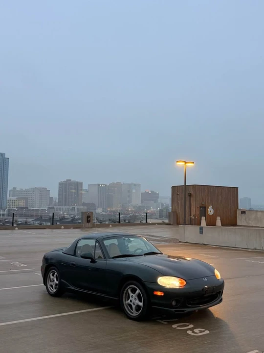 1999 Mazda NB MX-5 Miata - Image 14 of 18