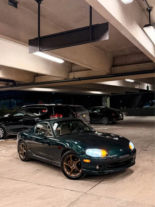 1999 Mazda NB MX-5 Miata - Image 17 of 18