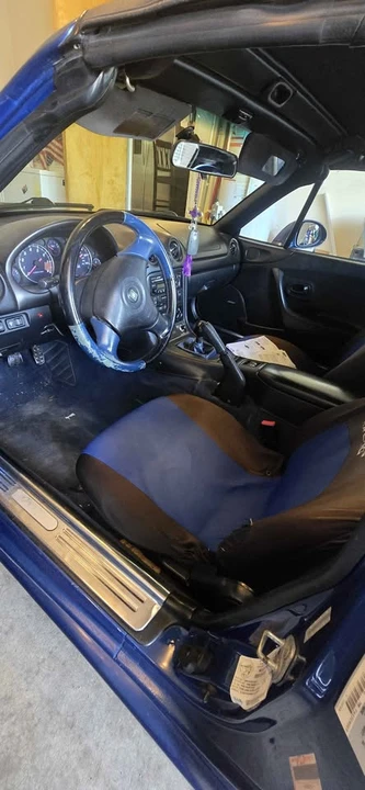 1999 Mazda NB MX-5 Miata - Image 10 of 11