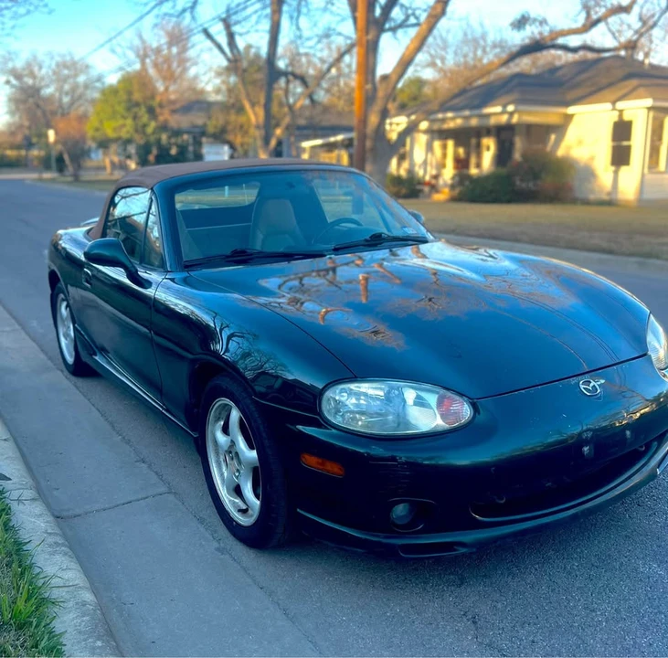 1999 Mazda NB MX-5 Miata - Image 3 of 9