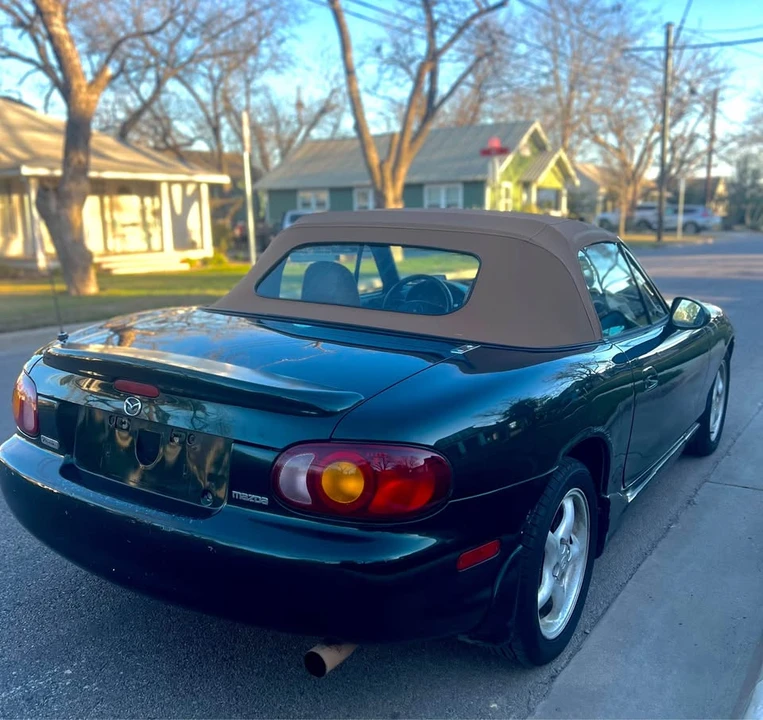1999 Mazda NB MX-5 Miata - Image 4 of 9
