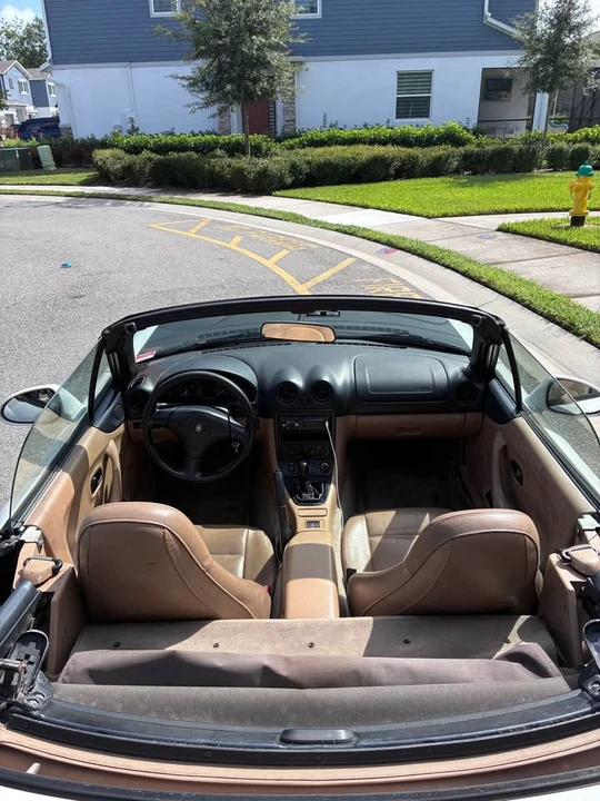 1999 Mazda NB MX-5 Miata - Image 13 of 16