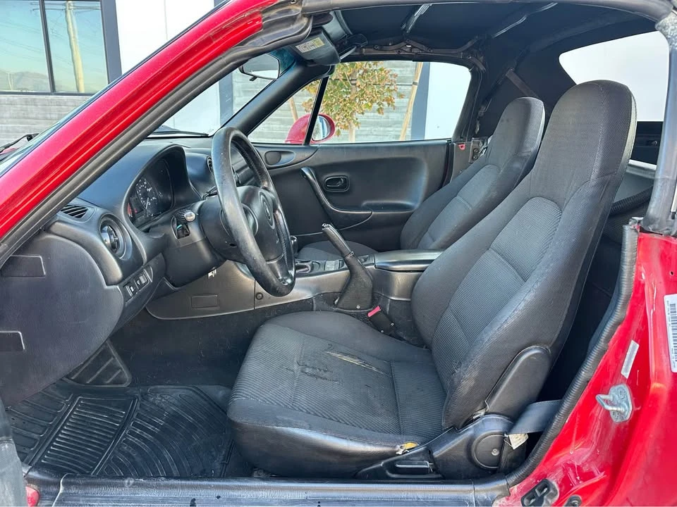 1999 Mazda NB MX-5 Miata - Image 7 of 9