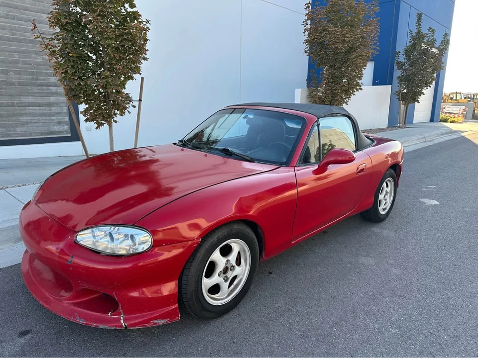 1999 Mazda NB MX-5 Miata - Image 2 of 9