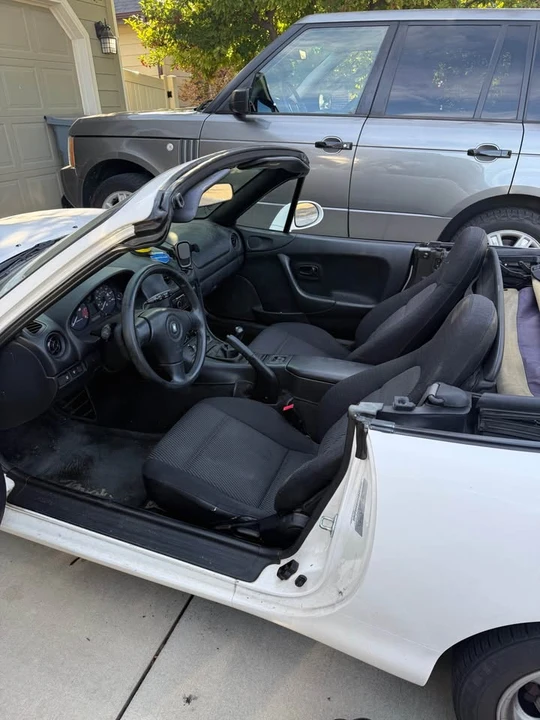 1999 Mazda NB MX-5 Miata - Image 3 of 8