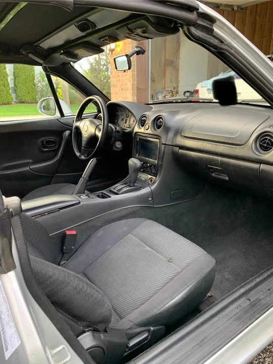 1999 Mazda NB MX-5 Miata - Image 7 of 8