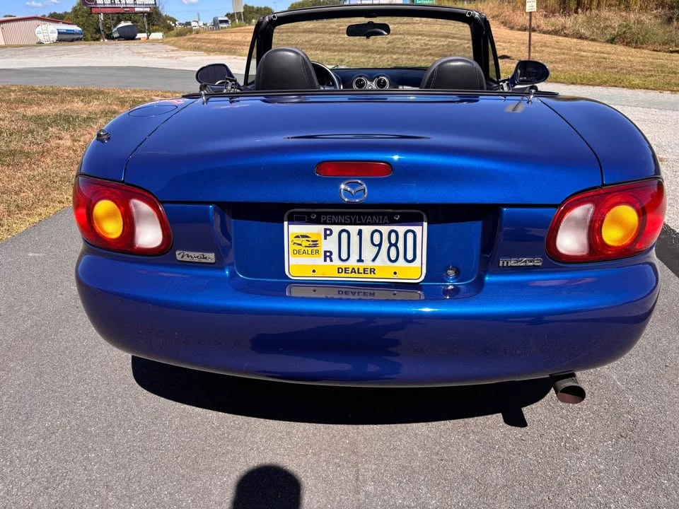1999 Mazda NB MX-5 Miata - Image 6 of 17