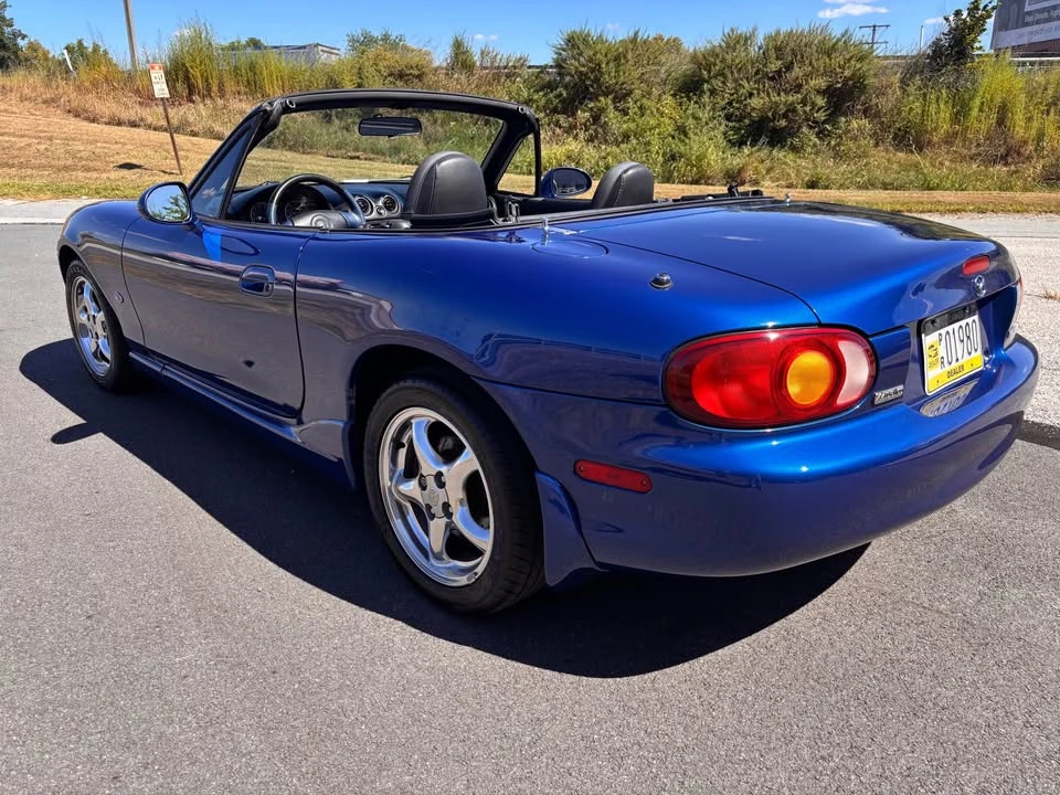 1999 Mazda NB MX-5 Miata - Image 7 of 17