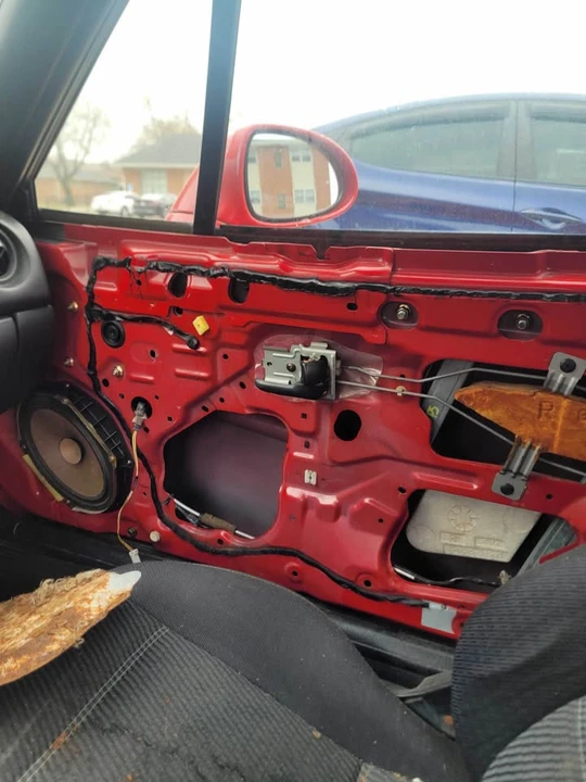 1999 Mazda NB MX-5 Miata - Image 3 of 11