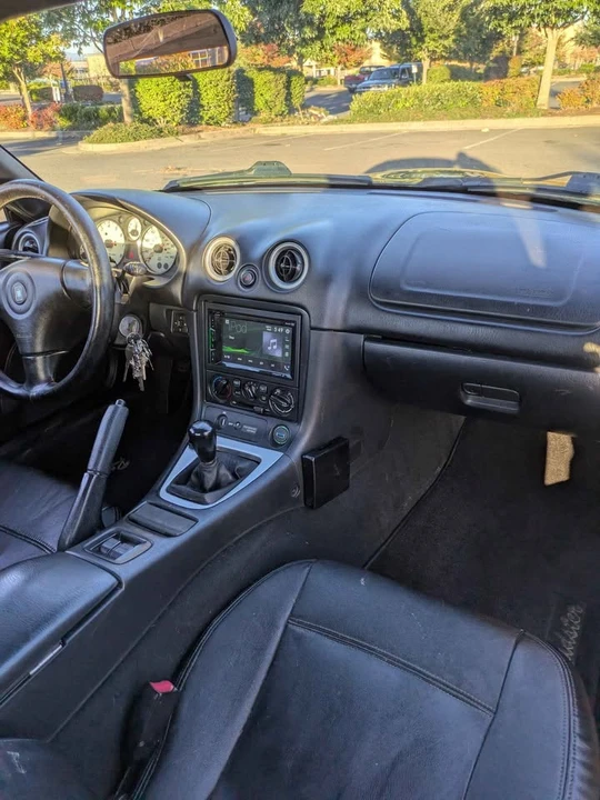 1999 Mazda NB MX-5 Miata - Image 4 of 14