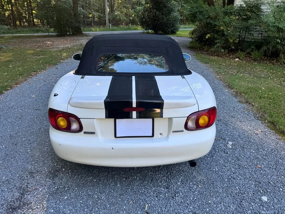 1999 Mazda NB MX-5 Miata - Image 3 of 7