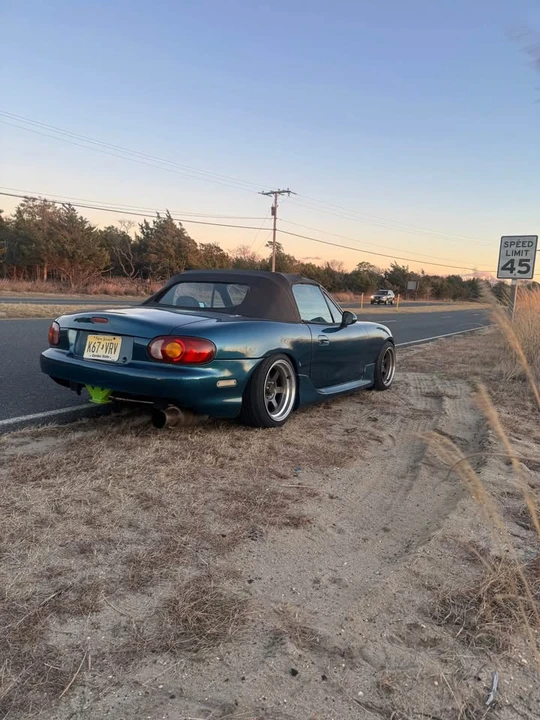 1999 Mazda NB MX-5 Miata - Image 15 of 16
