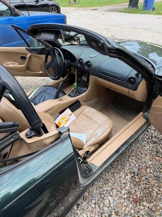 1999 Mazda NB MX-5 Miata - Image 4 of 7