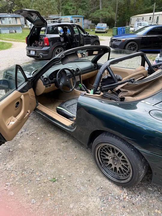 1999 Mazda NB MX-5 Miata - Image 6 of 7