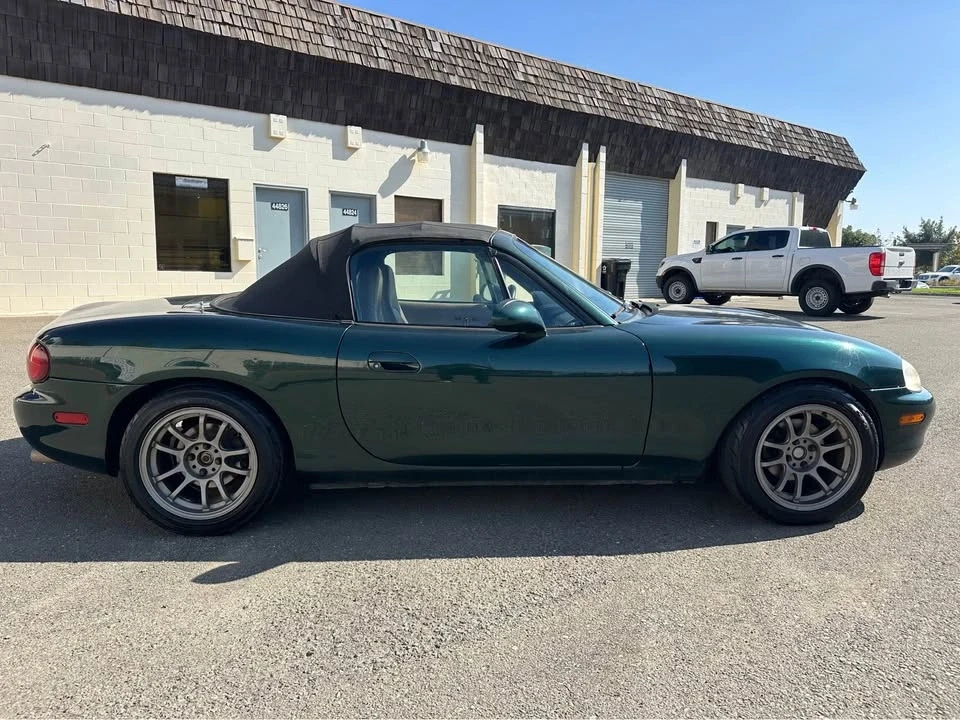 1999 Mazda NB MX-5 Miata - Image 5 of 16