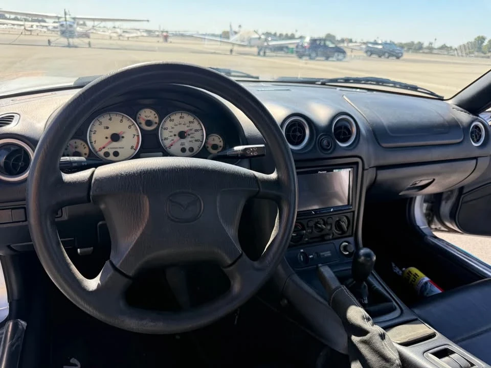 1999 Mazda NB MX-5 Miata - Image 8 of 13