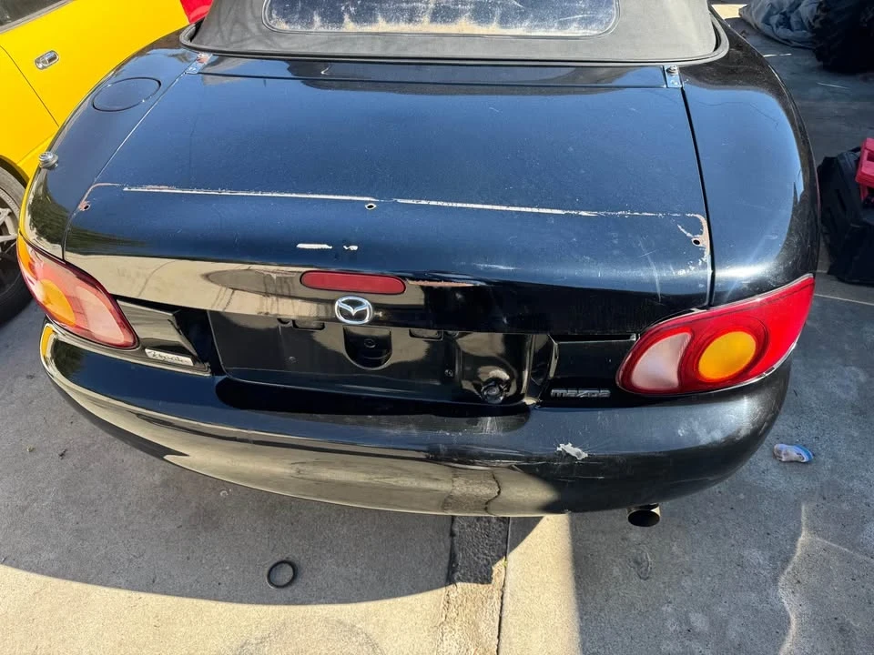 1999 Mazda NB MX-5 Miata - Image 4 of 11
