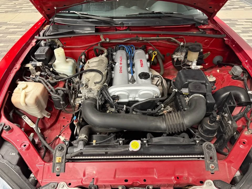 1999 Mazda NB MX-5 Miata - Image 5 of 11