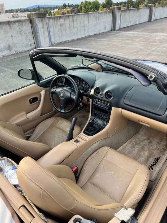 1999 Mazda NB MX-5 Miata - Image 13 of 20