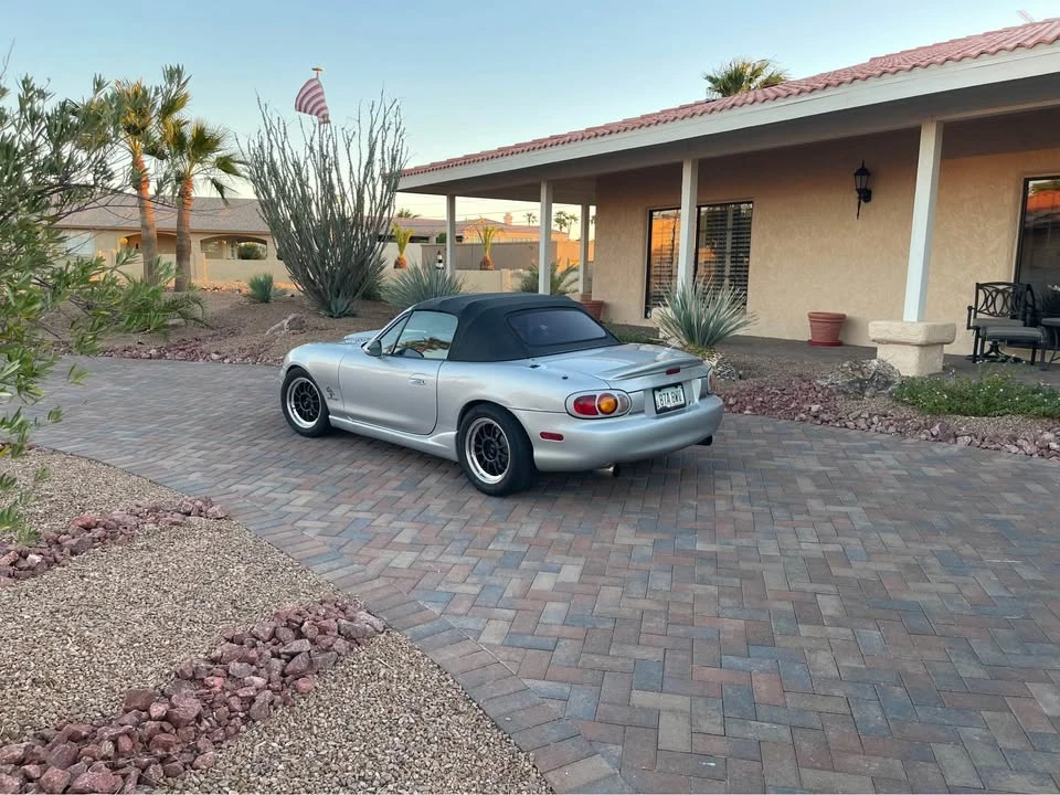 1999 Mazda NB MX-5 Miata - Image 4 of 9