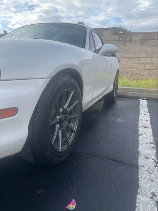 1999 Mazda NB MX-5 Miata - Image 9 of 13