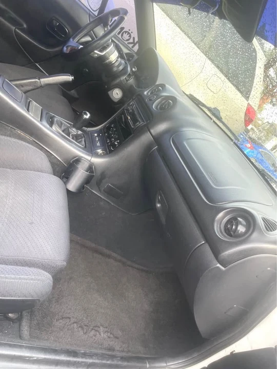 1999 Mazda NB MX-5 Miata - Image 10 of 13