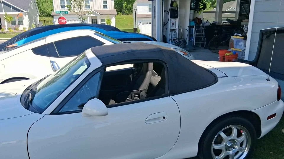 1999 Mazda NB MX-5 Miata - Image 14 of 20