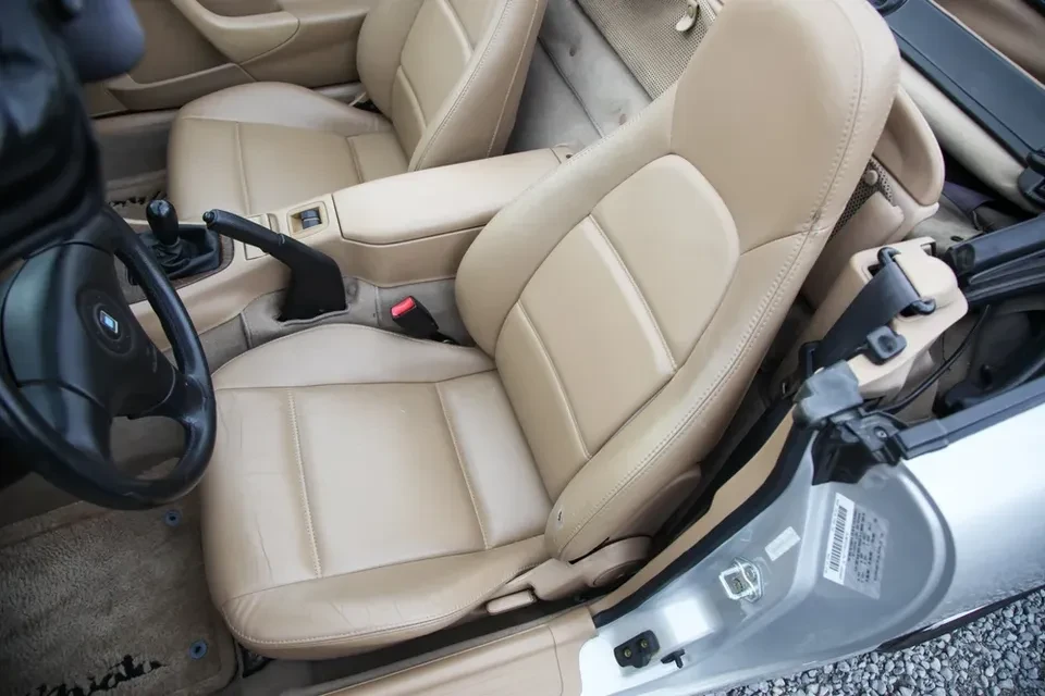 1999 Mazda NB MX-5 Miata - Image 10 of 14