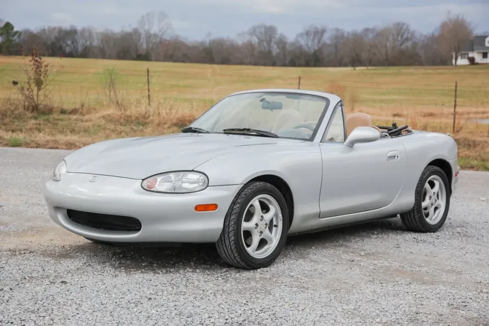 1999 Mazda NB MX-5 Miata - Image 3 of 14