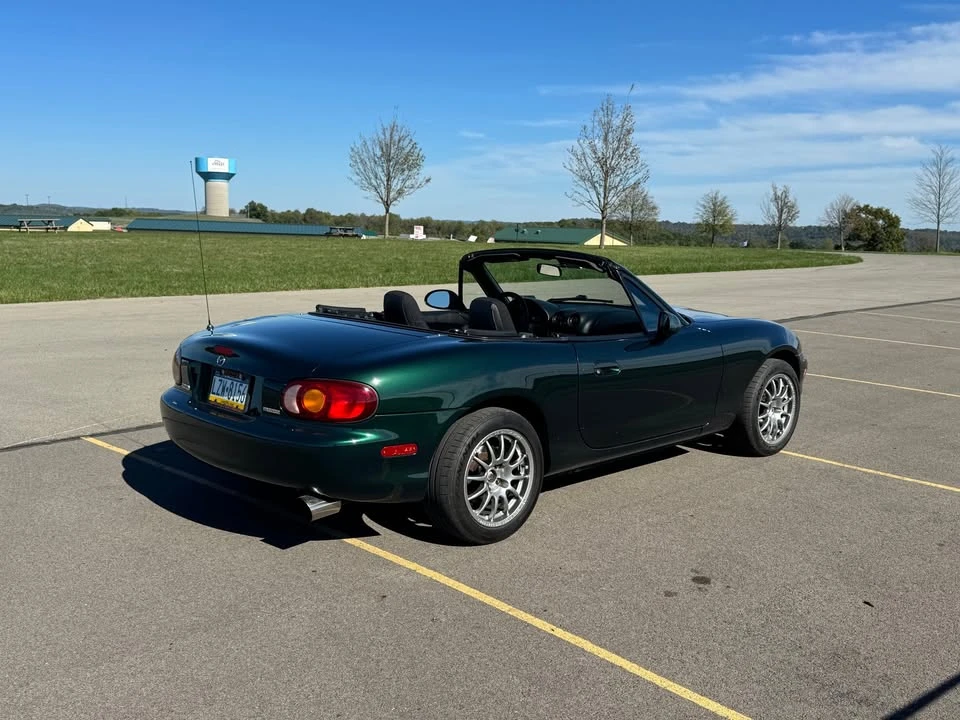 1999 Mazda NB MX-5 Miata - Image 2 of 10