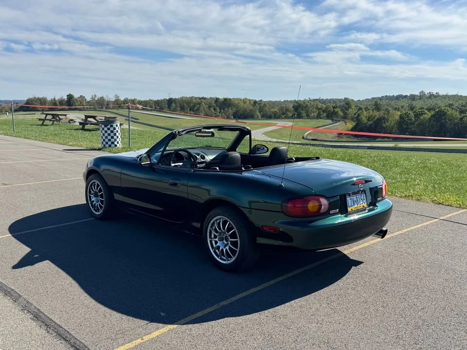 1999 Mazda NB MX-5 Miata - Image 3 of 10