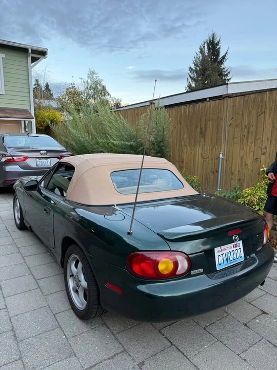 1999 Mazda NB MX-5 Miata - Image 6 of 10